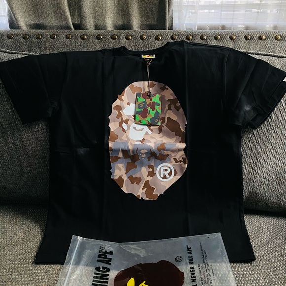 Bape T-shirt size medium - Picture 1 of 7